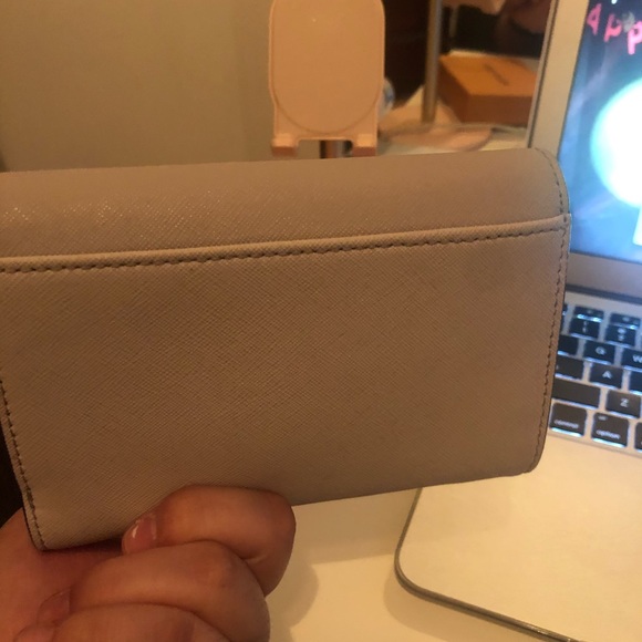 Kate Spade Wallet - Picture 5 of 5
